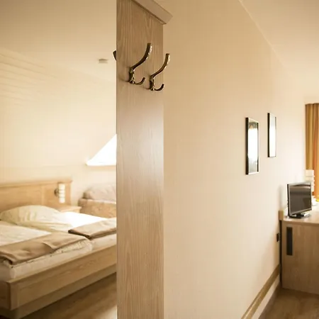 Hotel Fischer 3*